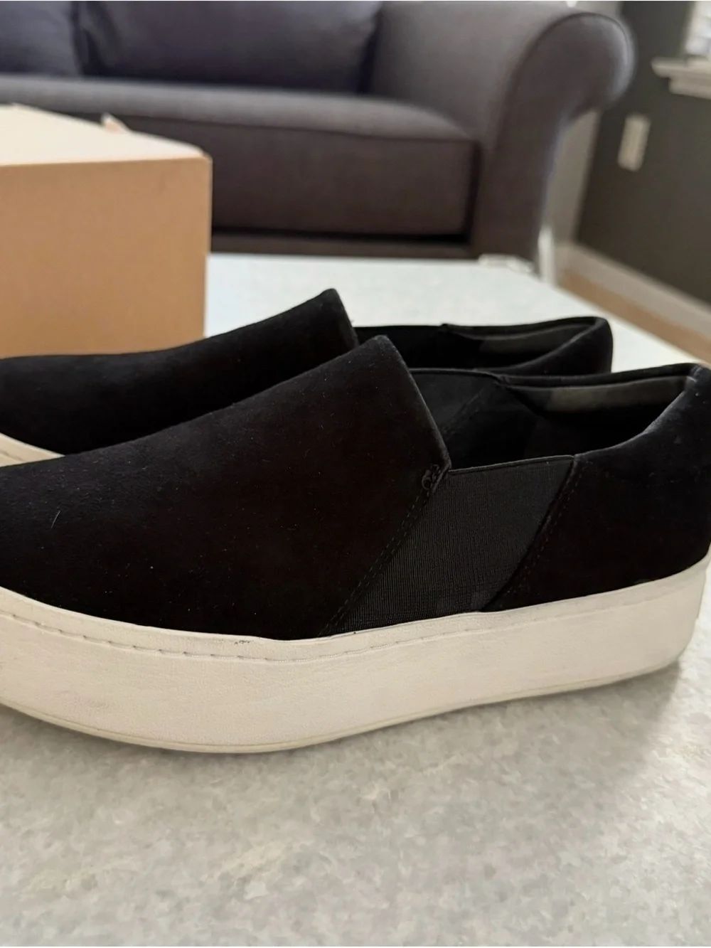 VINCE: Womens Black Slip-On Warren Suede Platform Sneakers - like new with box - Picture 3 of 7